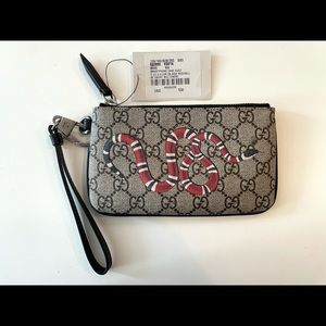 Gucci Kingsnake Print Supreme Pouch